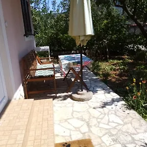 Apartment Vitkovic, Cres