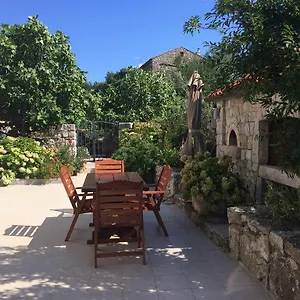 Apartment Vodaric Loznati, Cres