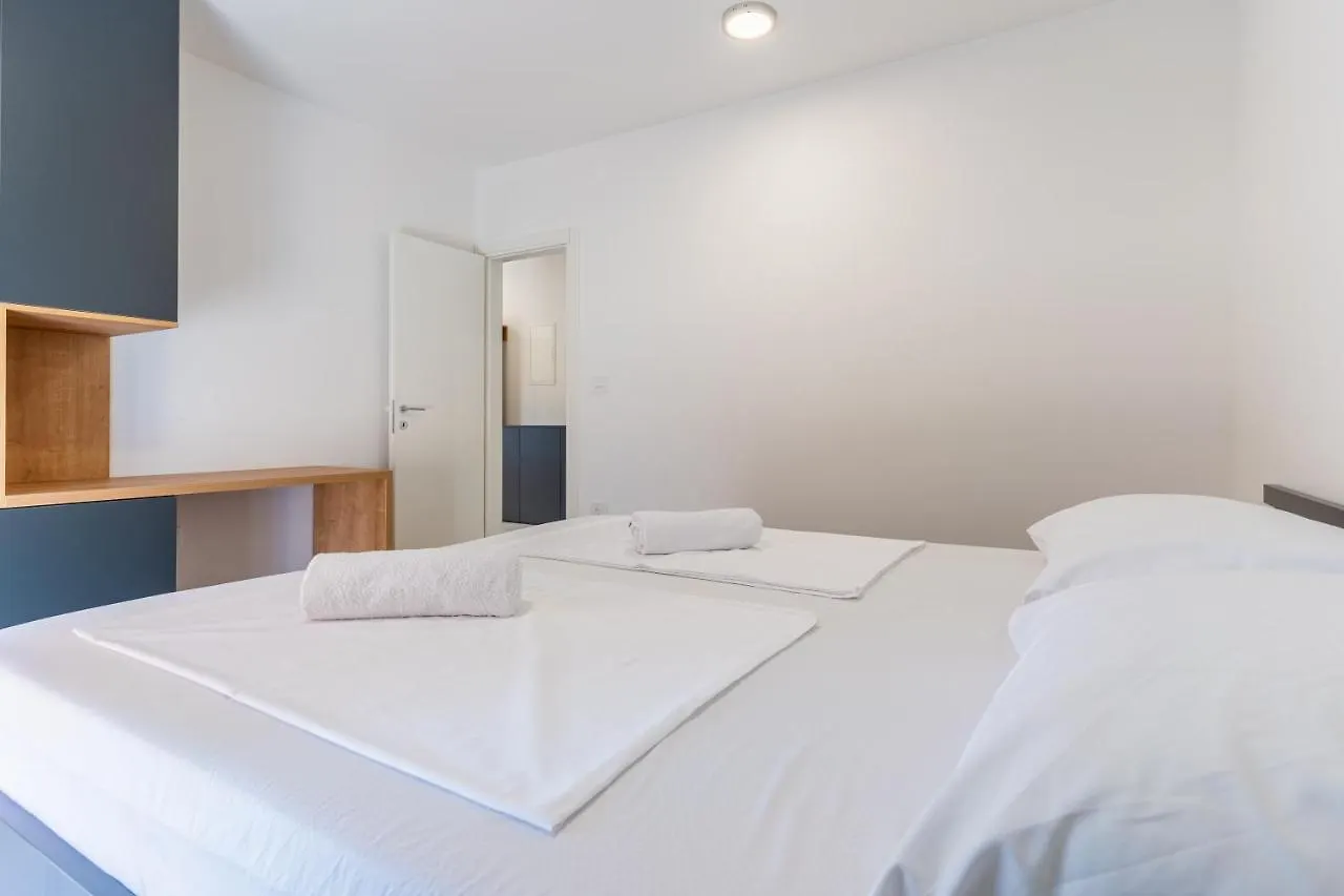 Blue Sorbeto Apartment Cres 0*,  Croatia
